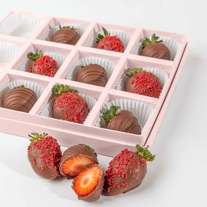 Milk Chocolate Strawberries '24 Collection