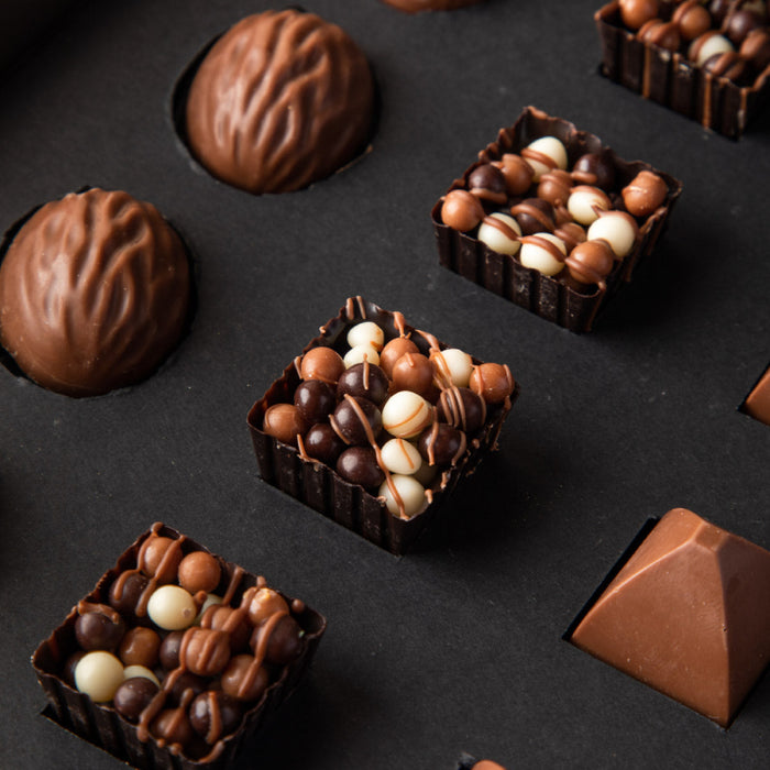 Assorted 30 pieces Collection