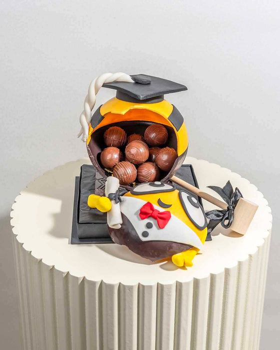 Graduation Theme Minion