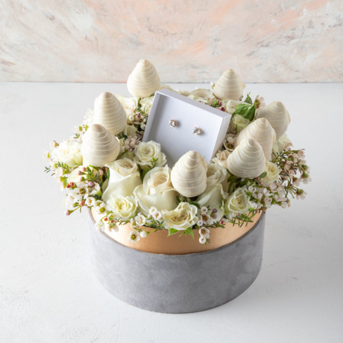 Classic Stud Earrings Hampers