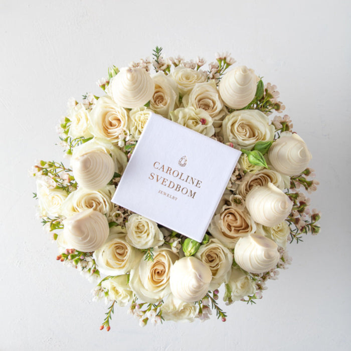 Classic Stud Earrings Hampers