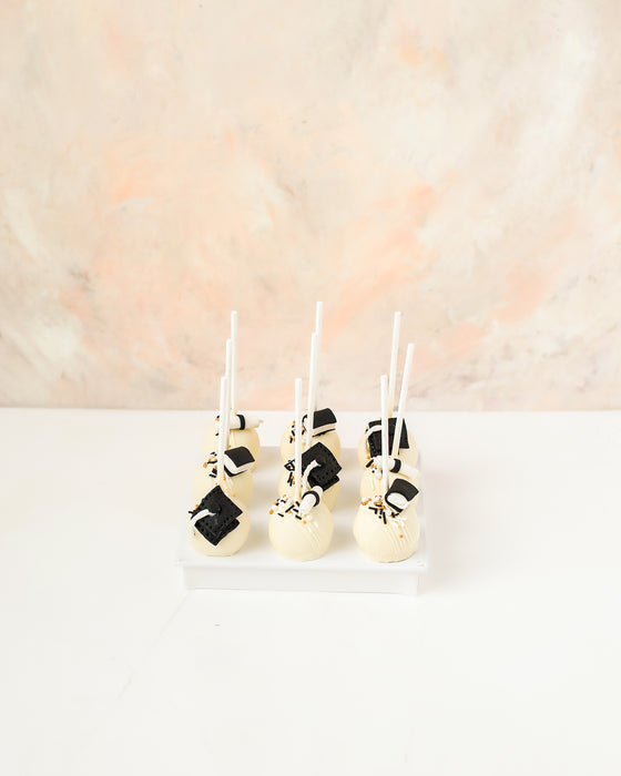 Graduation Cake pops