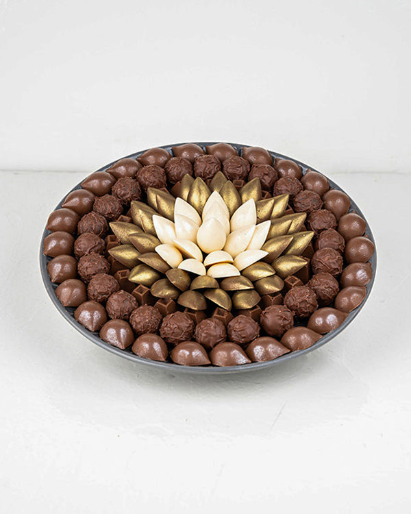 117 chocolates Tray