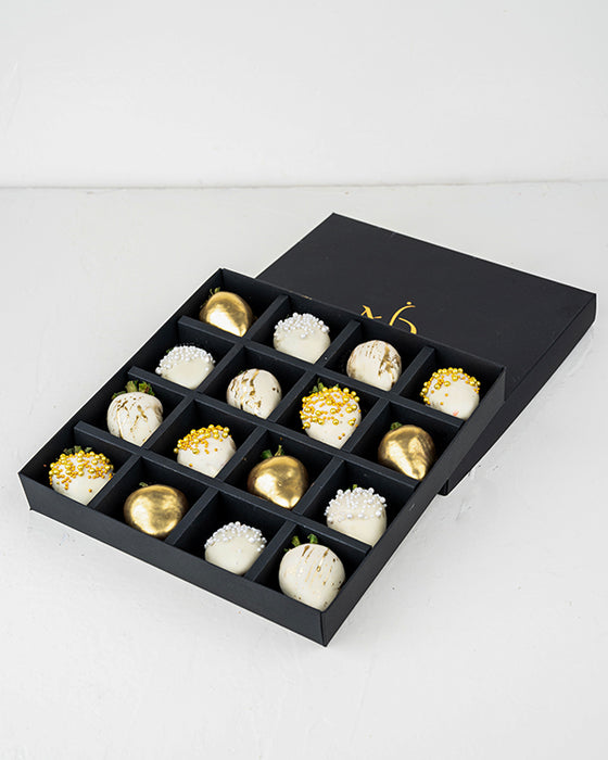 16 Glamorous Strawberries