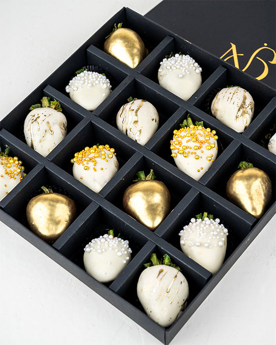16 Glamorous Strawberries