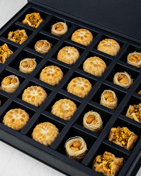 30 Assorted Baklawas