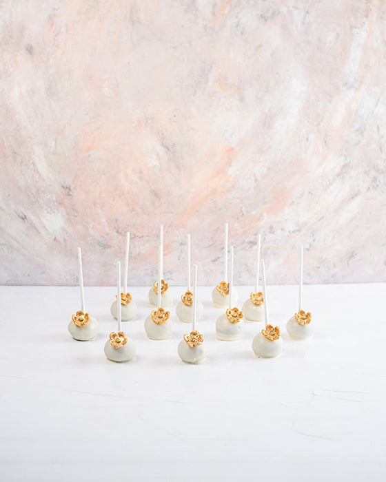 White and Golden Cake Pops