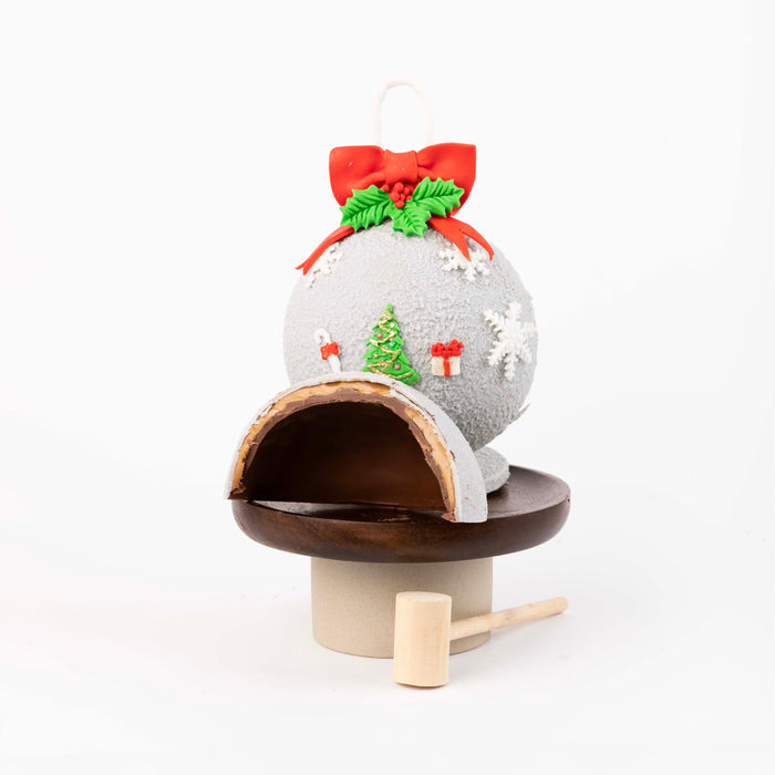 Festive chocolate Snow Globe