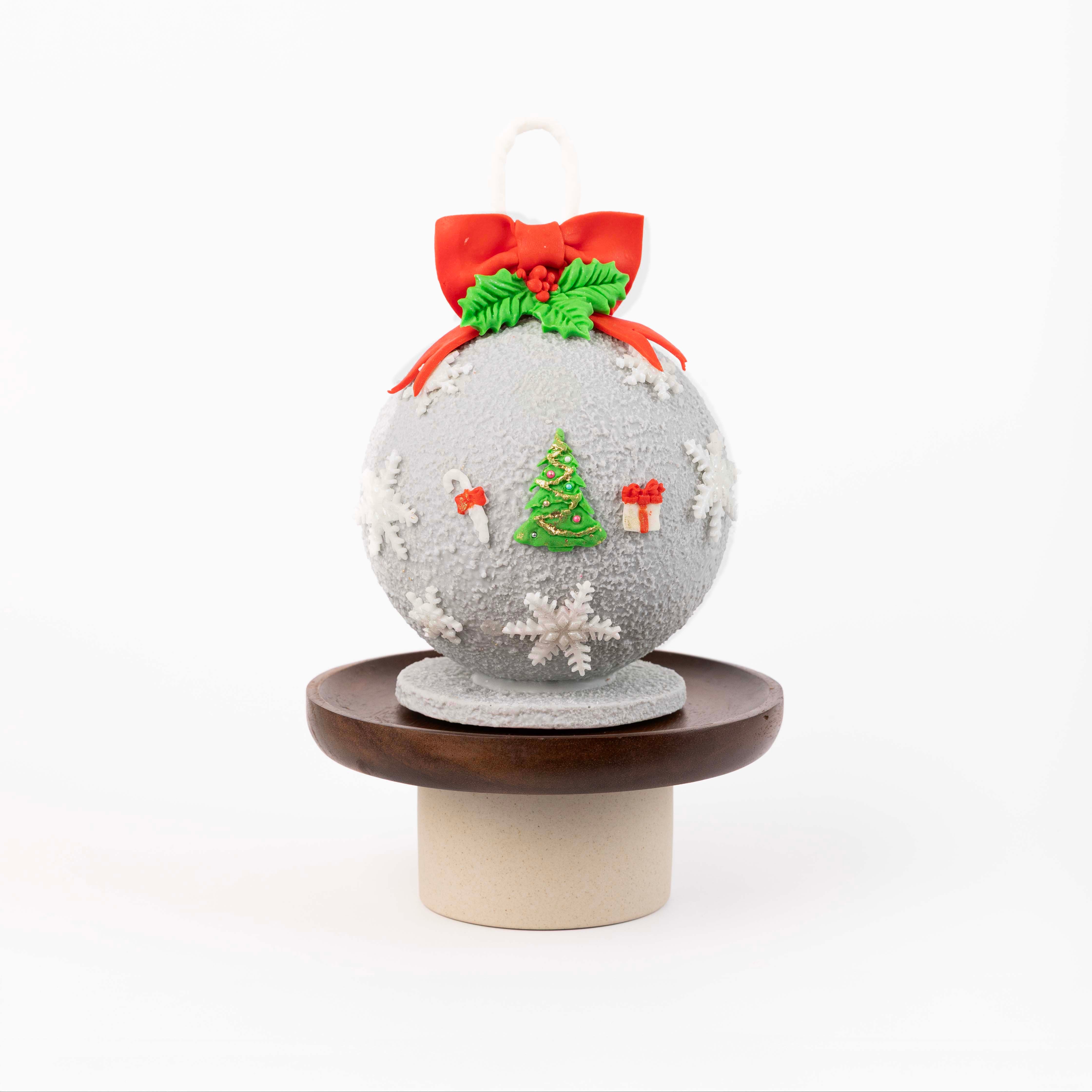 Festive chocolate Snow Globe