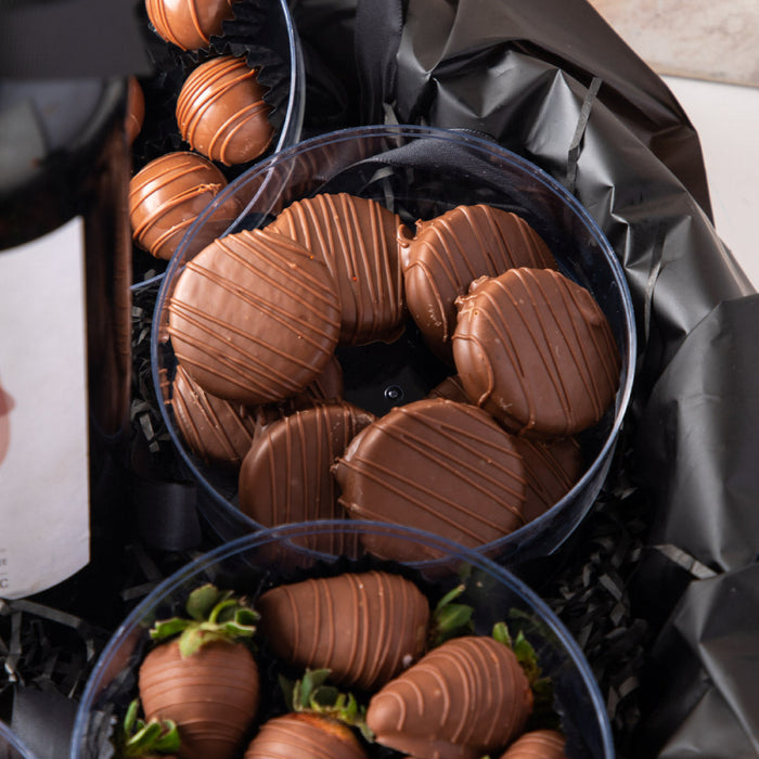 Assorted Hamper with Non Alcoholic Wine
