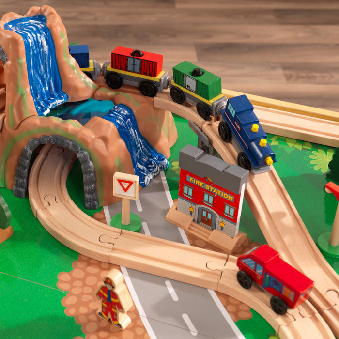 Adventure Town Railways Set & Table