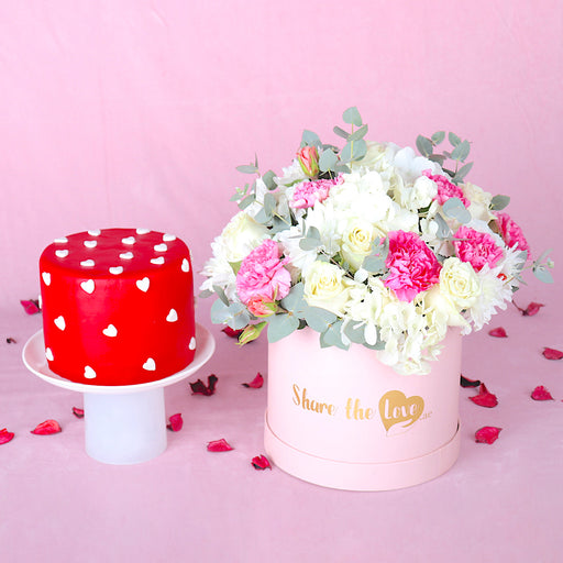 Cake & Flowers Delight