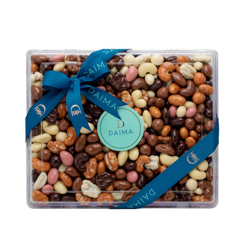 Daima Gift Set Dragee Assorted Nuts 2kg