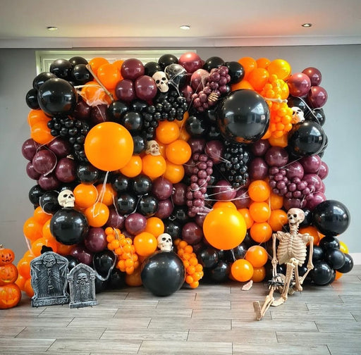 Halloween Themed Balloon Wall