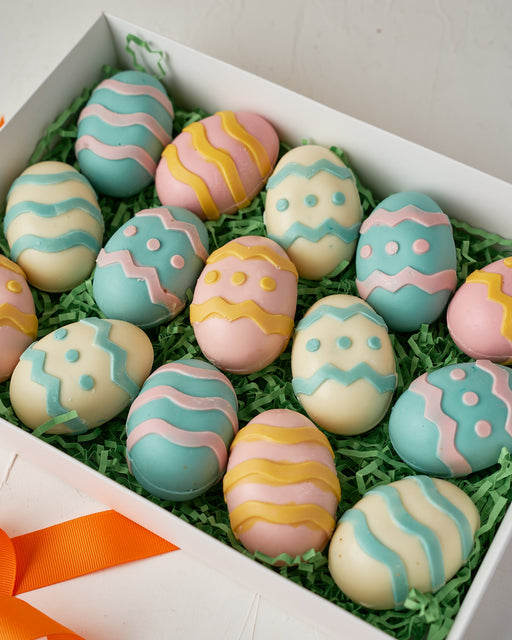 15 Easter eggs box