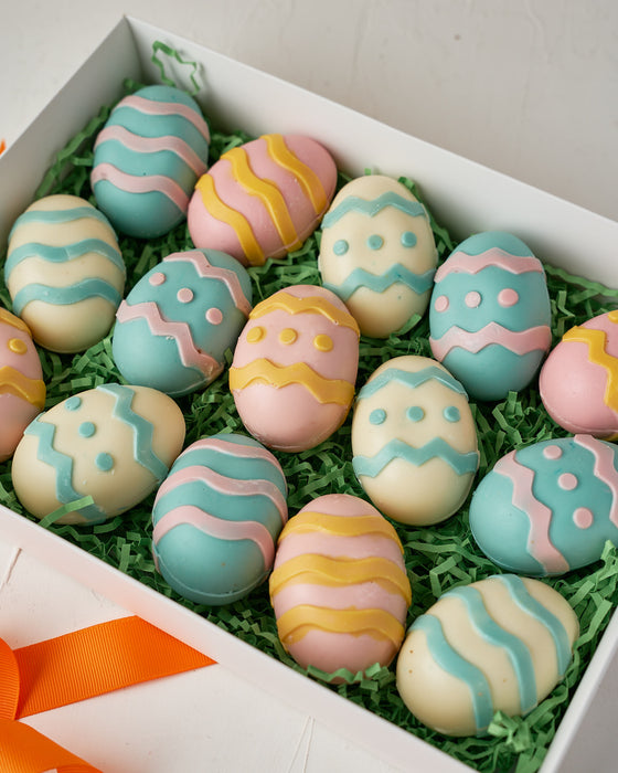 15 Easter eggs box