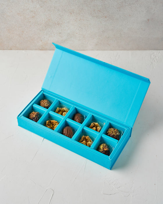10pc Assorted Dates and Baklawa