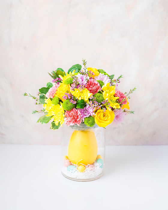 Spring Bouquet with Large Egg