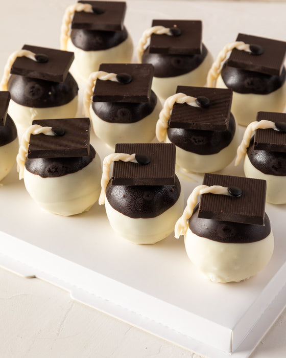 Graduation Special Cake Pops