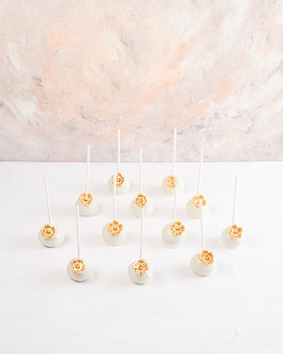 White and Golden Cake Pops
