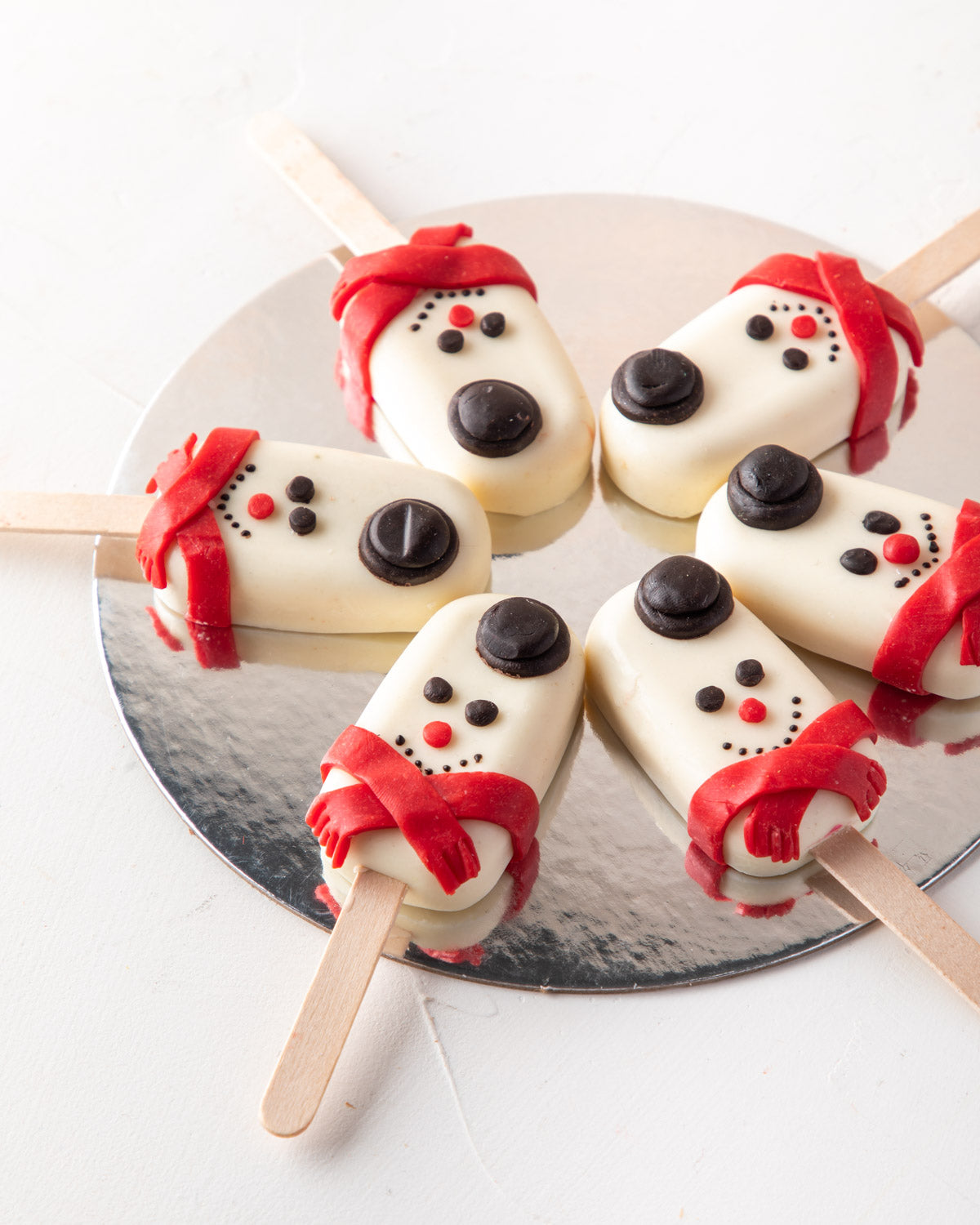 Snowman Cakesicles